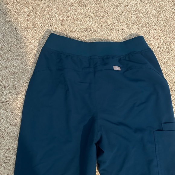 Figs Kade Scrub Pants Deep Reef - Picture 4 of 5